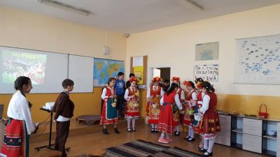 Отклит урок по Български език и литература - 29.03.2019г. - Средно училище Отец Паисий, Куклен