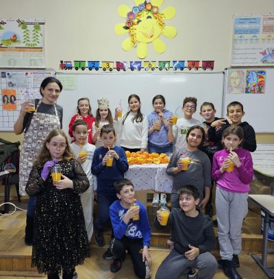 Проек "Моята здравословна чиния" по проект "Несле за по-здрави деца" - Средно училище Отец Паисий, Куклен