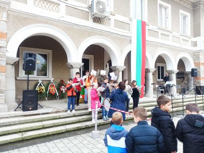 1 - Средно училище Отец Паисий, Куклен