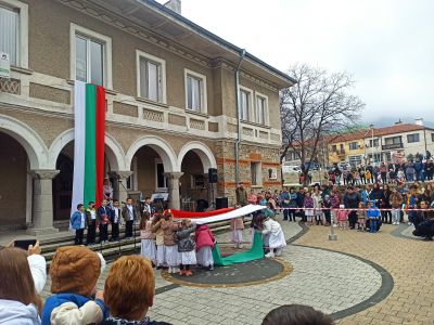 1 - Средно училище Отец Паисий, Куклен