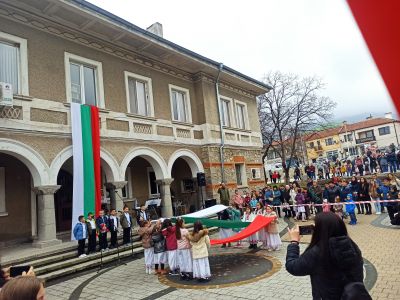 2 - Средно училище Отец Паисий, Куклен