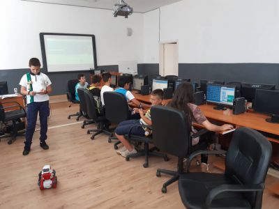 вп7 - Средно училище Отец Паисий, Куклен