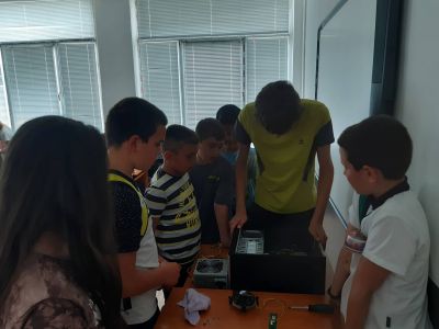 вп27 - Средно училище Отец Паисий, Куклен