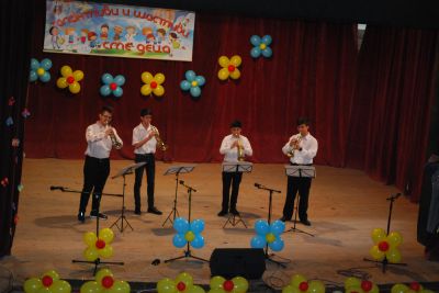 Концерт май 2019 8 - Средно училище Отец Паисий, Куклен