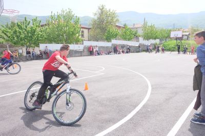 Състезание по БДП "Пазим себе си и другите на пътя" - Средно училище Отец Паисий, Куклен