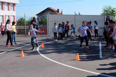 Спортен празник 22 май 2019 година начален етап - Средно училище Отец Паисий, Куклен