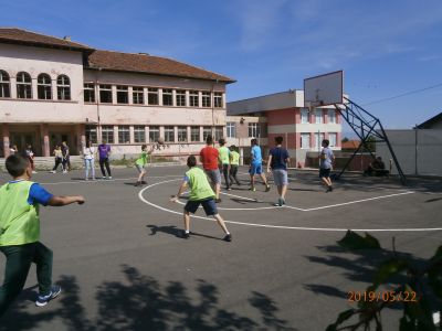 Спортен празник 22 май 2019 година прогимназиален етап - Средно училище Отец Паисий, Куклен