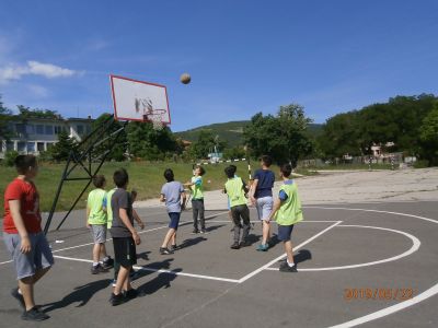 Спортен празник 22 май 2019 година прогимназиален етап - Средно училище Отец Паисий, Куклен