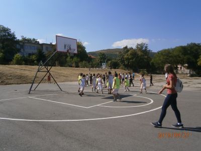 29 - Средно училище Отец Паисий, Куклен