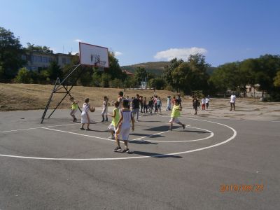 32 - Средно училище Отец Паисий, Куклен