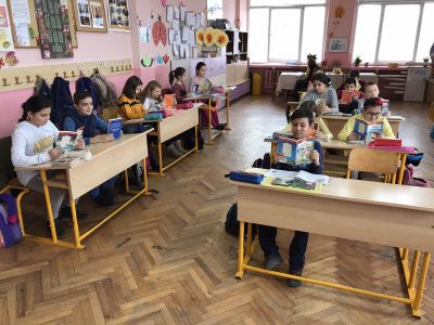 Да почетем в междучасието - Средно училище Отец Паисий, Куклен