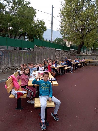 ЧАС ПО ИЗОБРАЗИТЕЛНО ИЗКУСТВО В 1А КЛАС - 1 - Средно училище Отец Паисий, Куклен