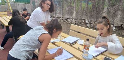 ЧАС ПО ИЗОБРАЗИТЕЛНО ИЗКУСТВО В 6 КЛАС - 2 - Средно училище Отец Паисий, Куклен