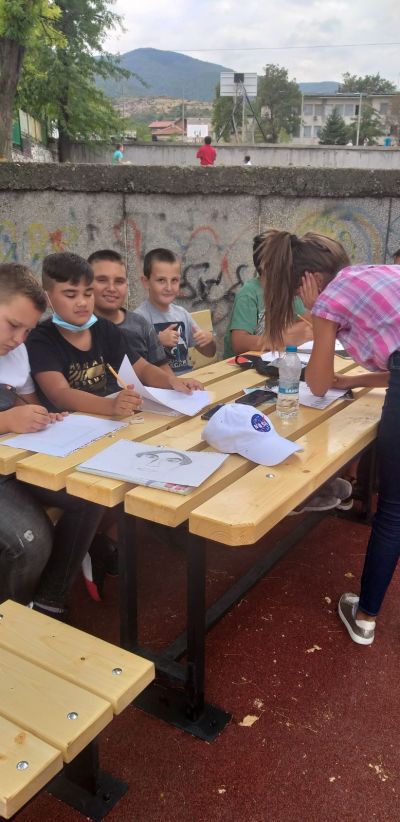 ЧАС ПО ИЗОБРАЗИТЕЛНО ИЗКУСТВО В 6 КЛАС - 4 - Средно училище Отец Паисий, Куклен