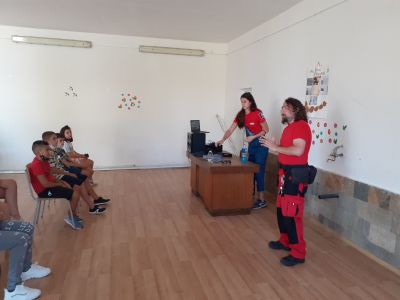 3 - Средно училище Отец Паисий, Куклен