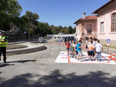 17 - Средно училище Отец Паисий, Куклен