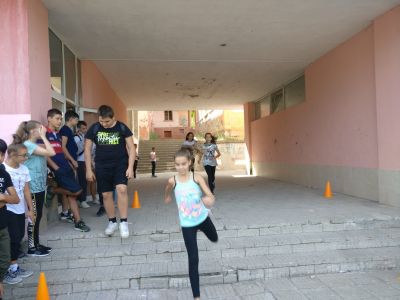 16 - Средно училище Отец Паисий, Куклен