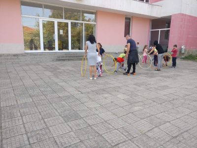 33 - Средно училище Отец Паисий, Куклен