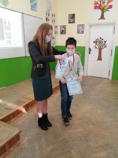 НАГРАДЕНИ УЧЕНИЦИ ОТ КОНКУРСИТЕ И СЪСТЕЗАНИЯТА, ПРОВЕДЕНИ ПРЕЗ ПАИСИЕВАТА СЕДМИЦА - Средно училище Отец Паисий, Куклен