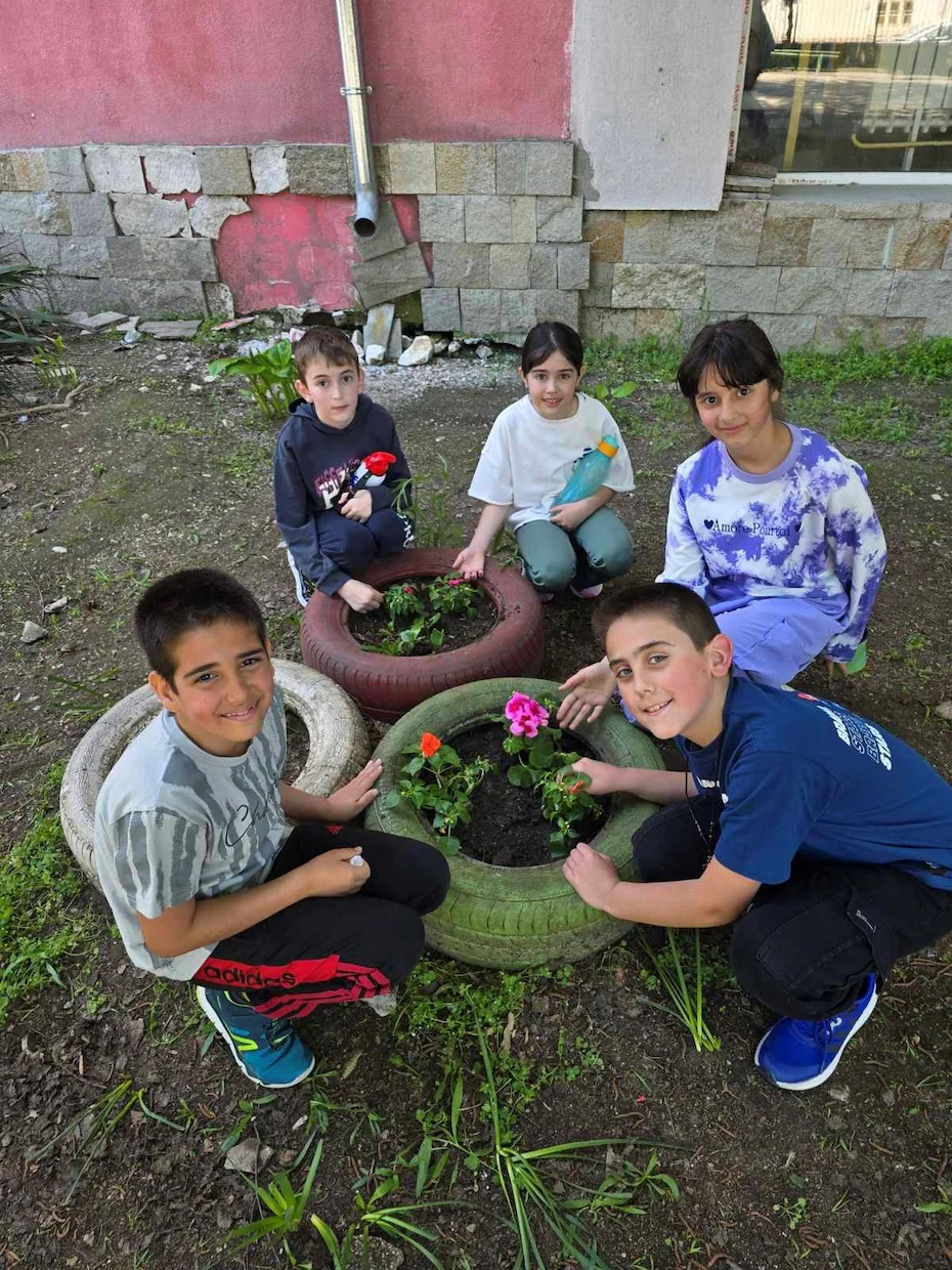 Ден на земята - Средно училище Отец Паисий, Куклен