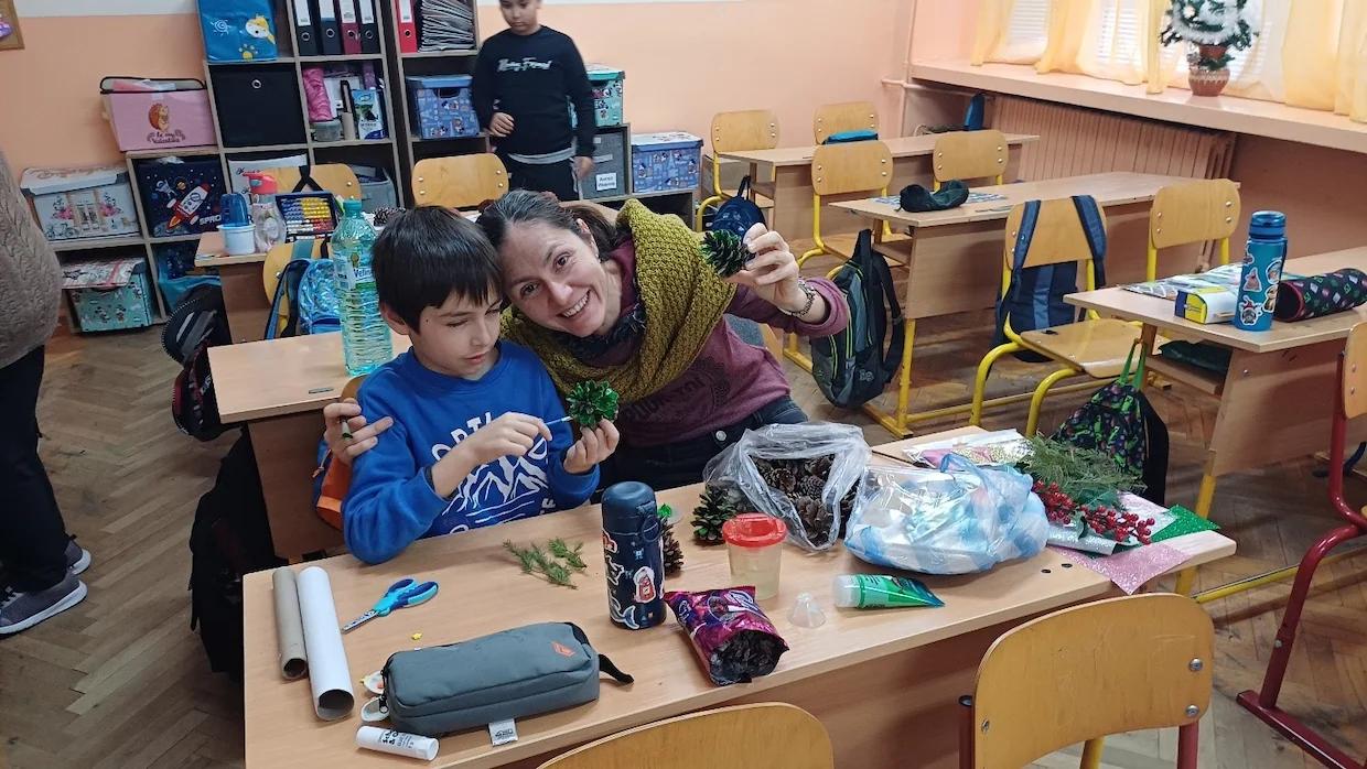 Коледна работилница с родители - Средно училище Отец Паисий, Куклен