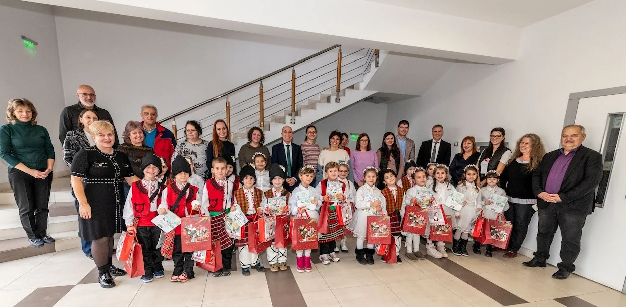 ПГ 'Б' посетиха Холдинг КЦМ 2000 - Средно училище Отец Паисий, Куклен